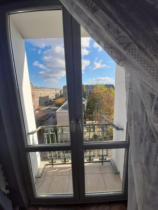 Mieszkanie Na Doby Plac Hallera Apartamento Varsovia Exterior foto